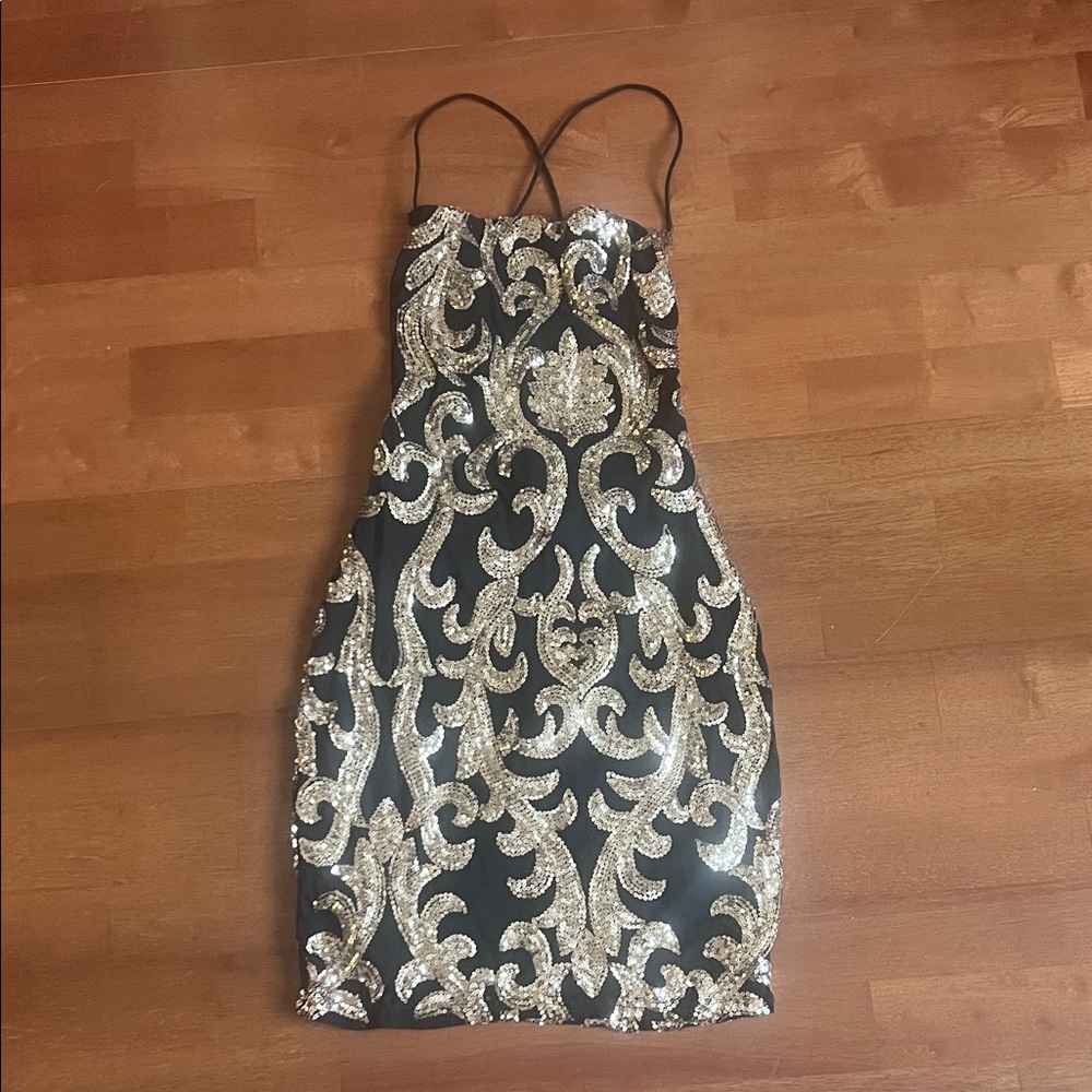 WINDSOR CHANDELIER DRESS
